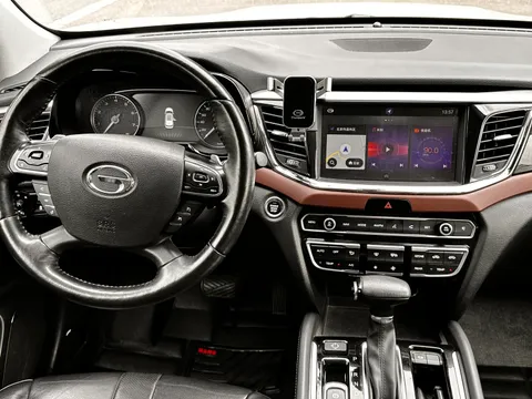 Gac GS8