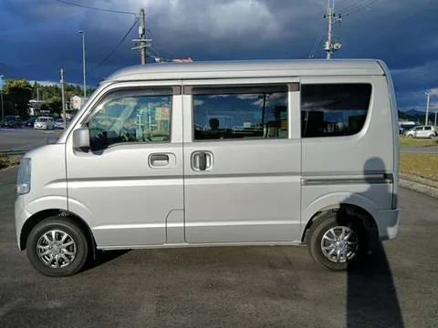 Nissan Clipper