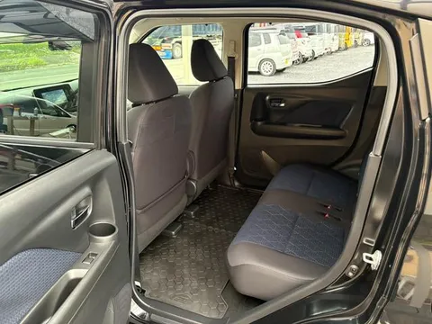 Mitsubishi eK X