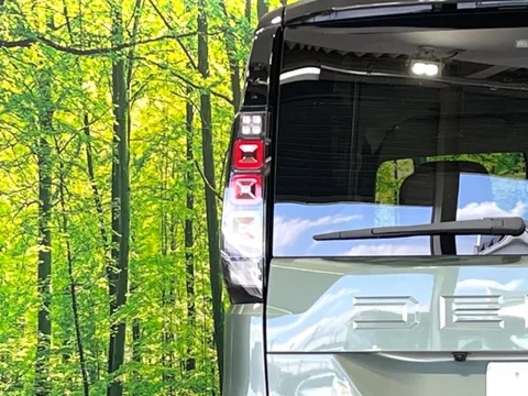 Mitsubishi Delica Mini