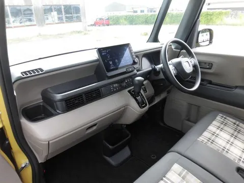 Honda N-BOX Joy