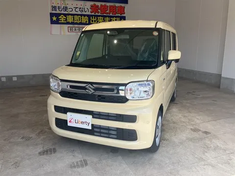 Suzuki Spacia