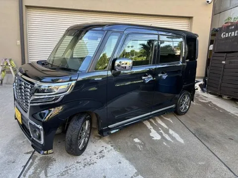 Suzuki Spacia Custom
