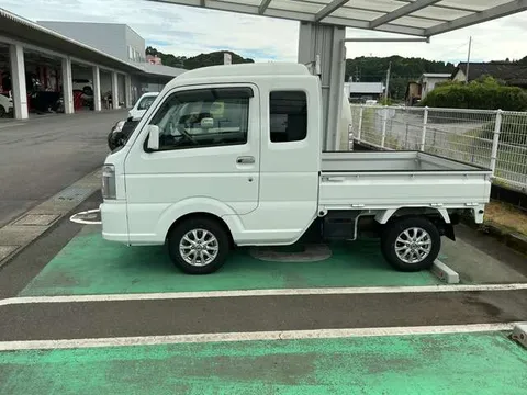 Suzuki Carry