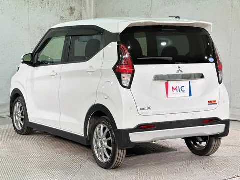 Mitsubishi eK X