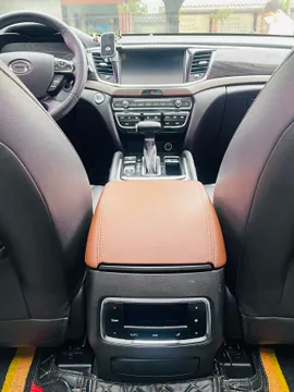 Gac GS8