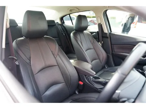 Mazda Mazda3 (Axela)
