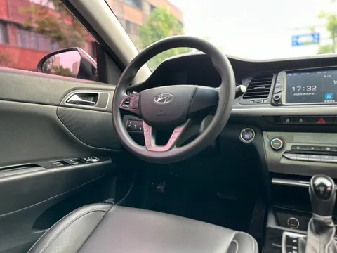 Hyundai Mistra