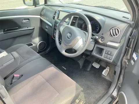Suzuki Wagon R Stingray