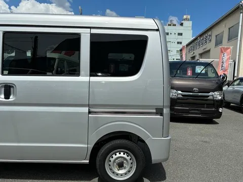 Nissan Clipper