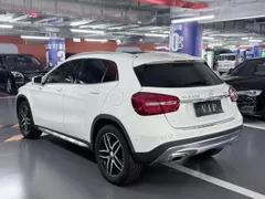 Mercedes-Benz Mercedes-Benz GLA