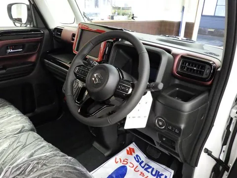 Suzuki Spacia Custom