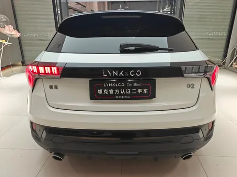 Lynk & Co Lynk & Co 02