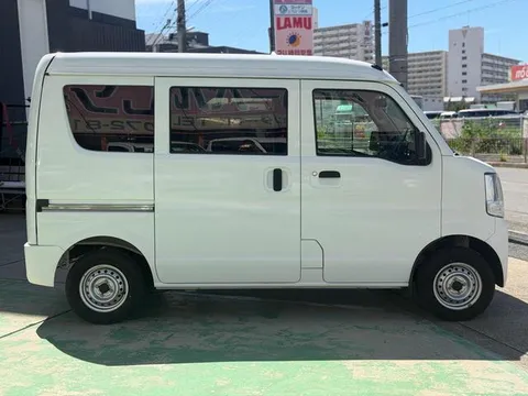 Nissan Clipper