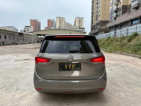 Buick GL6