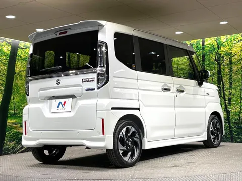 Suzuki Spacia Custom