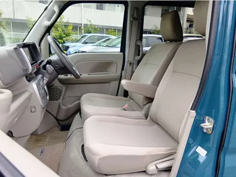 Nissan Clipper Rio