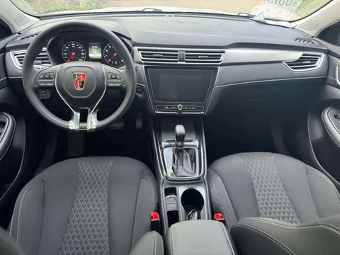 Roewe i5