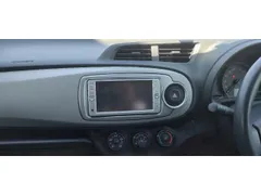 Toyota Yaris (Vitz)