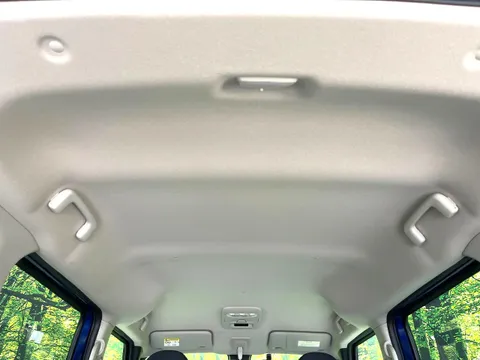 Mitsubishi eK X Space
