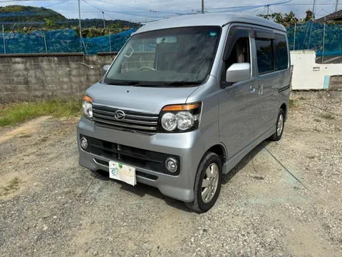 Daihatsu Atrai Wagon