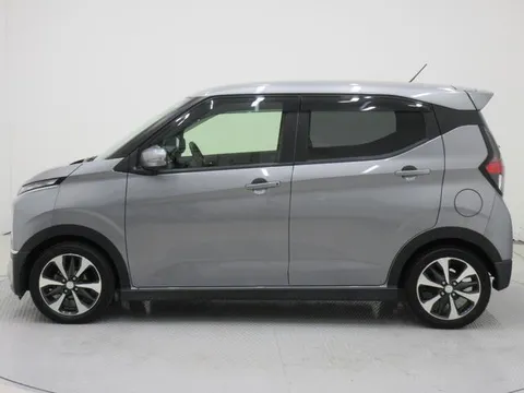 Mitsubishi eK X