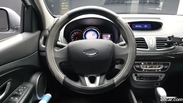 Renault SM3