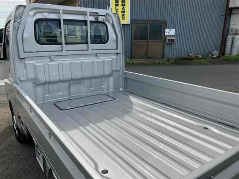 Nissan Clipper Truck
