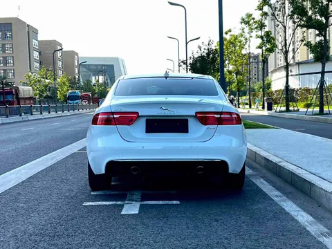 Jaguar XEL