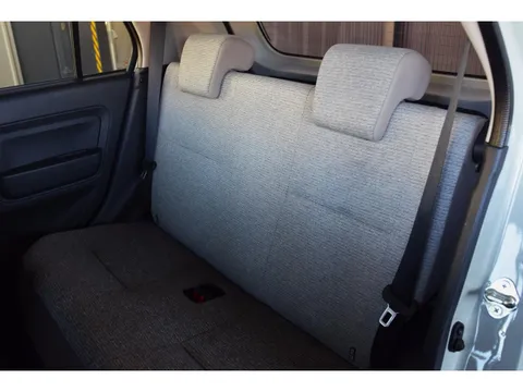 Daihatsu Mira Tocot