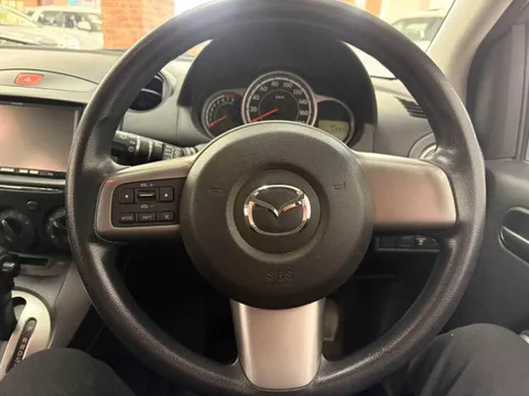 Mazda Mazda2 (Demio)
