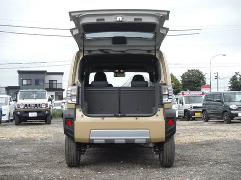 Daihatsu Taft