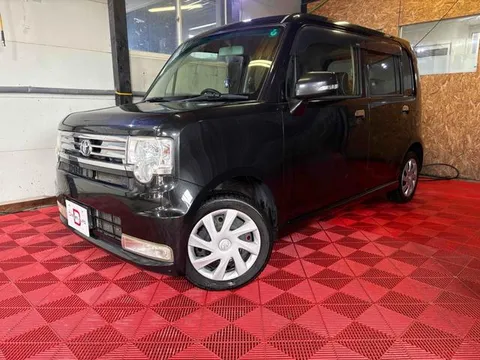 Toyota Pixis Space