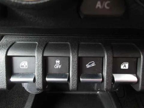 Suzuki Jimny Sierra