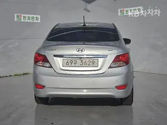 Hyundai Accent