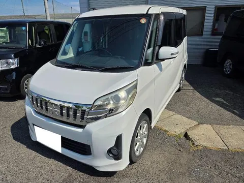 Mitsubishi eK Space Custom