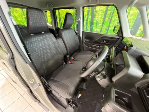 Suzuki Spacia Gear