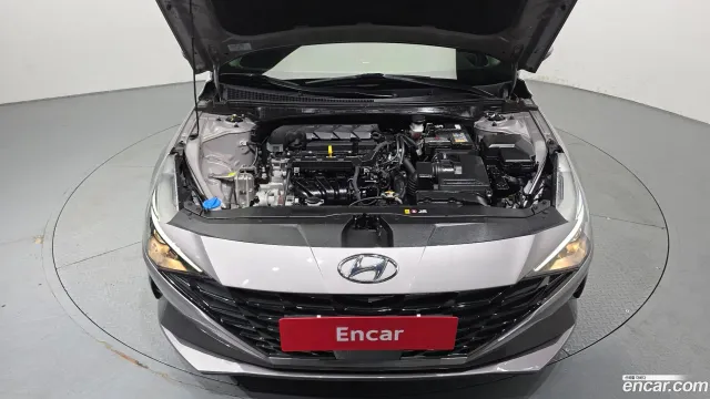 Hyundai Elantra (Avante)