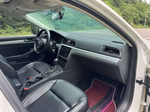Volkswagen Lamando