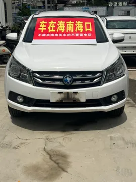 Venucia T70