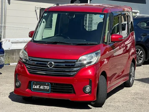 Nissan Dayz Roox