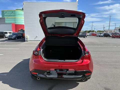 Mazda MAZDA3 Fastback