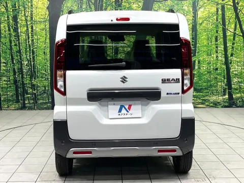 Suzuki Spacia Gear