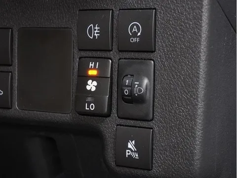 Toyota TownAce Van
