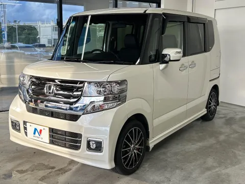 Honda N-BOX Custom