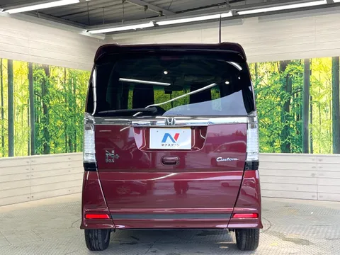 Honda N-BOX+ Custom