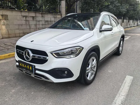 Mercedes-Benz Mercedes-Benz GLA