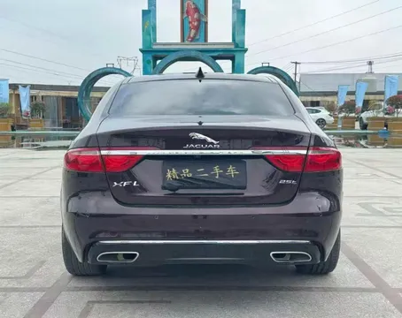 Jaguar XFL