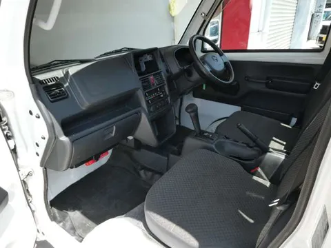 Nissan Clipper Truck