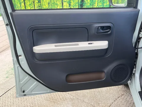 Daihatsu Mira Tocot